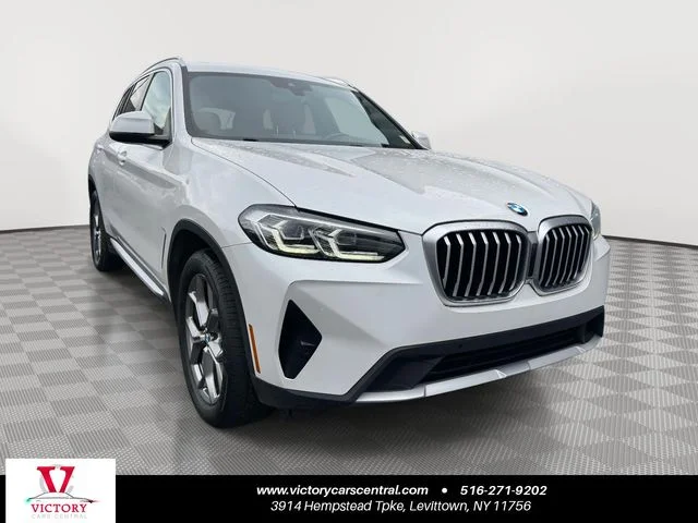 Used 2022 White BMW sDrive30i image 1