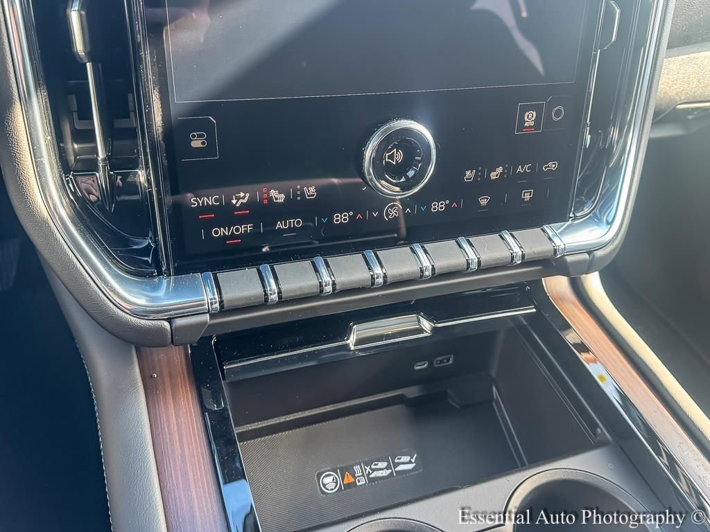 2026 GMC YUKON - Image 24