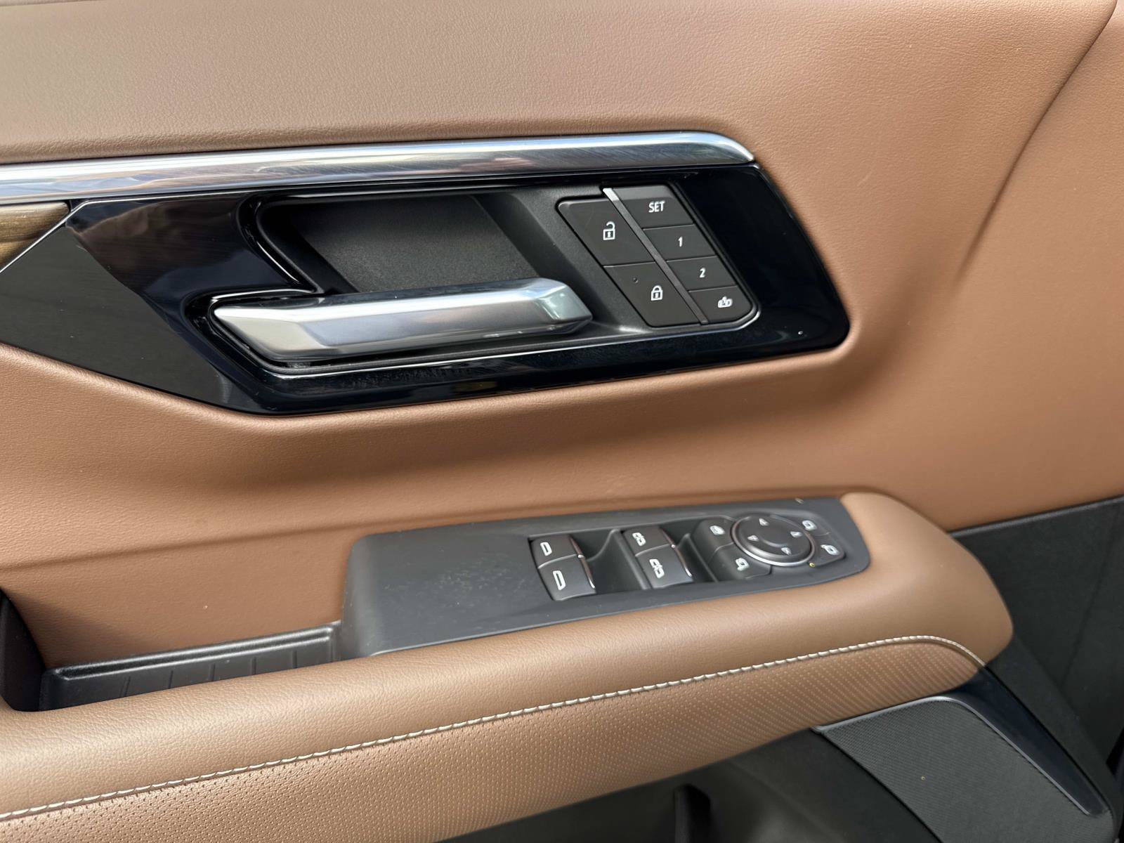 2026 Chevrolet Suburban High Country - Photo 19