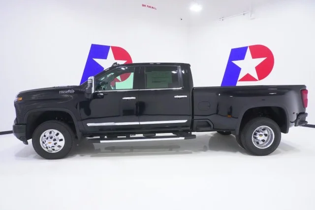 New 2026 Black Chevrolet High Country DRW image 12