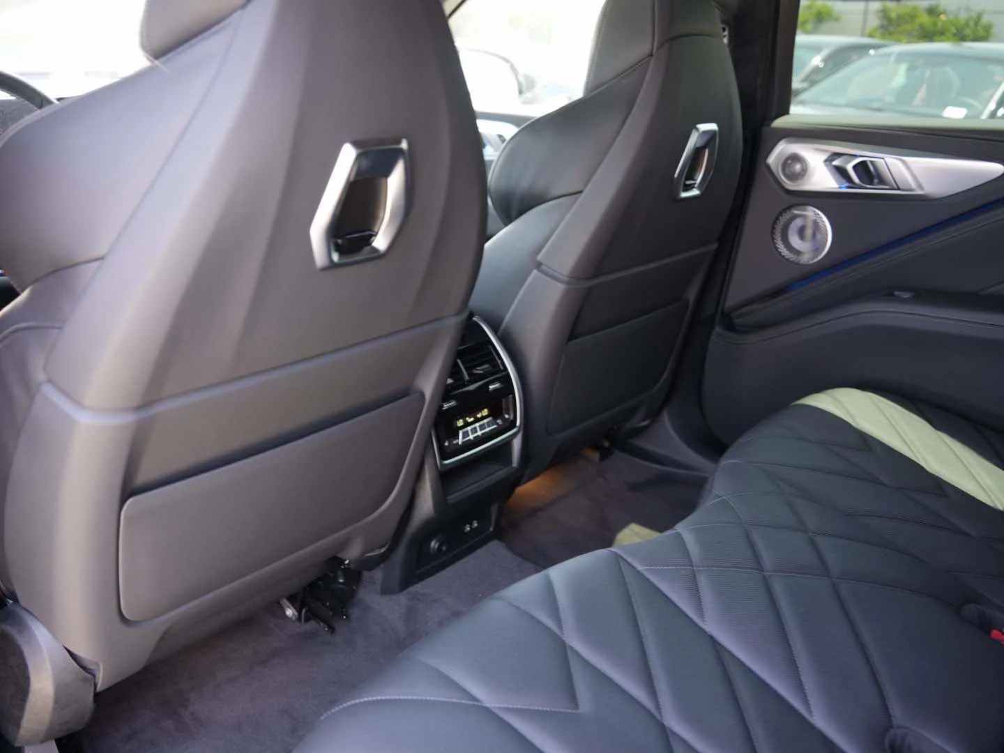 New 2026 Frozen Black Metallic BMW Label image 11