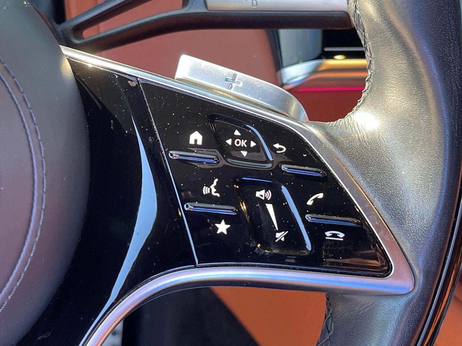 Used 2022 Obsidian Black Metallic Mercedes-Benz S 580 image 17
