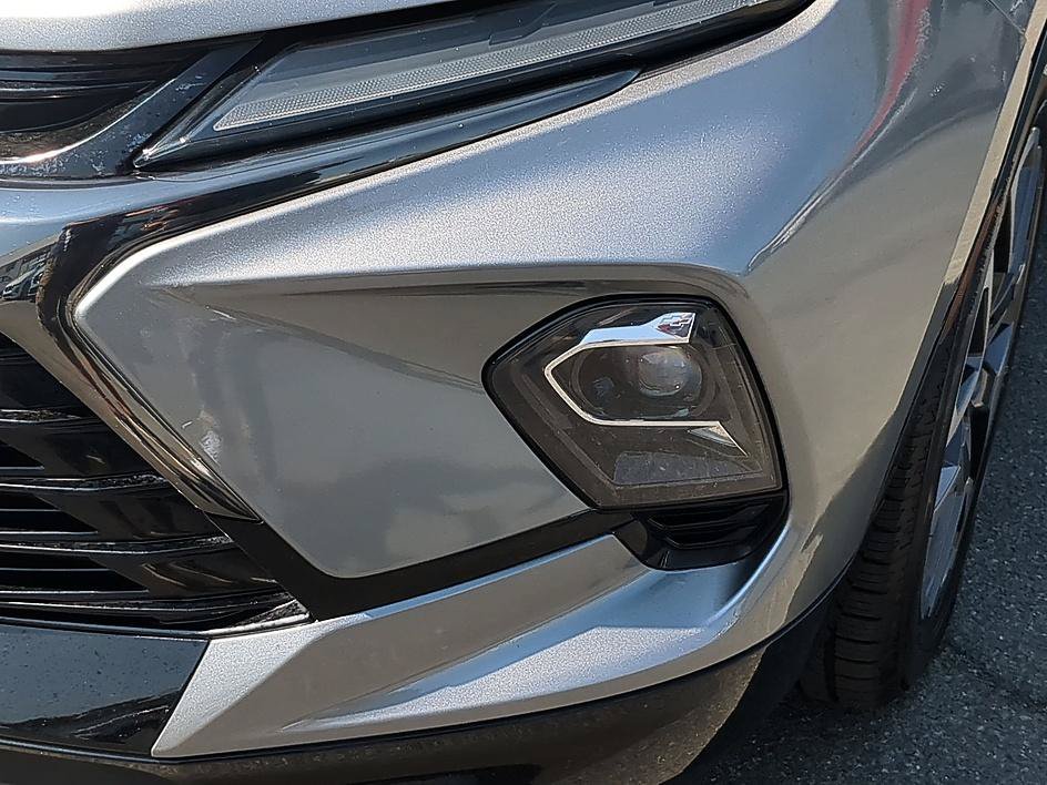 Used 2023 STERLING GRAY METALLIC Chevrolet RS image 9