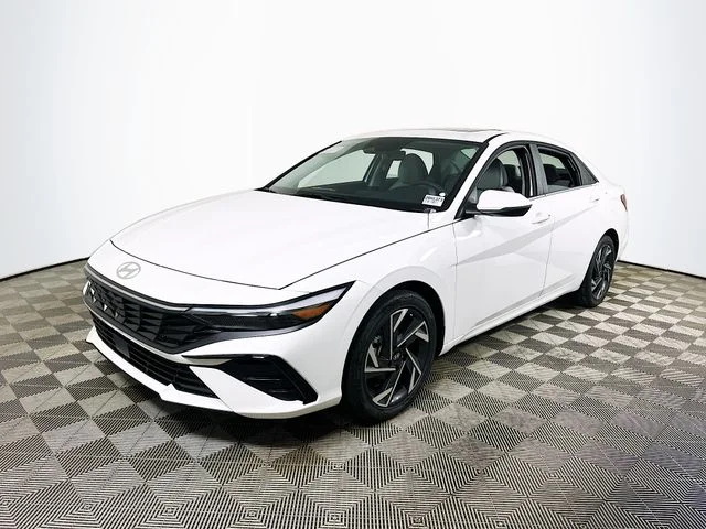 New 2026 Hyundai ELANTRA Limited