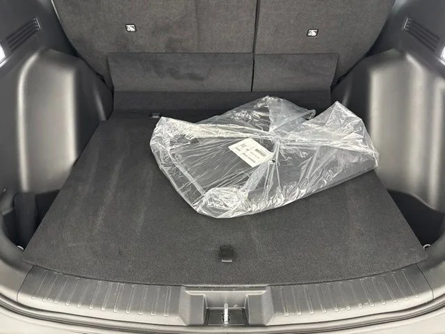 Used 2026 White Honda EX-L image 31