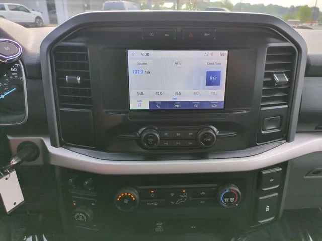 Used 2021 White Ford XLT image 20