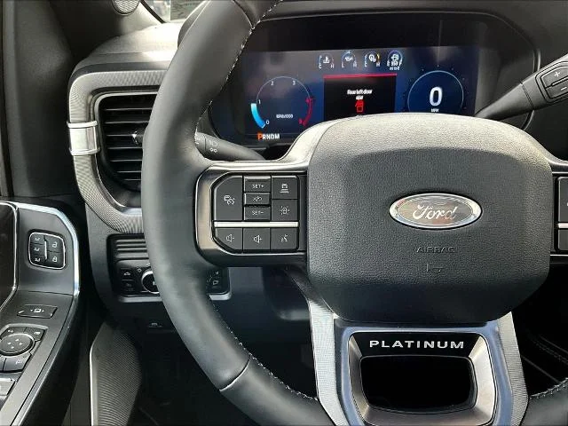 2026 Ford F-350 Super Duty Platinum - Photo 54