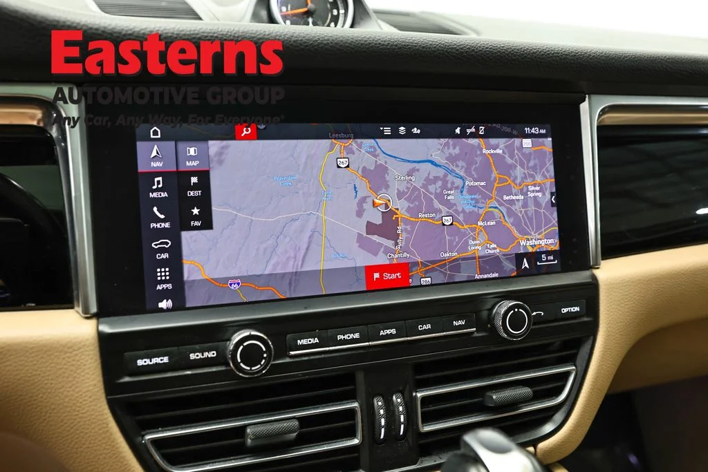 Used 2021 White Porsche Base image 18