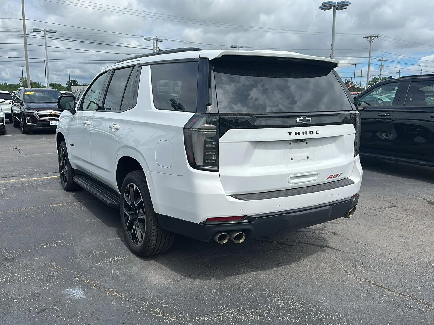 Used 2026 Summit White Chevrolet RST image 4