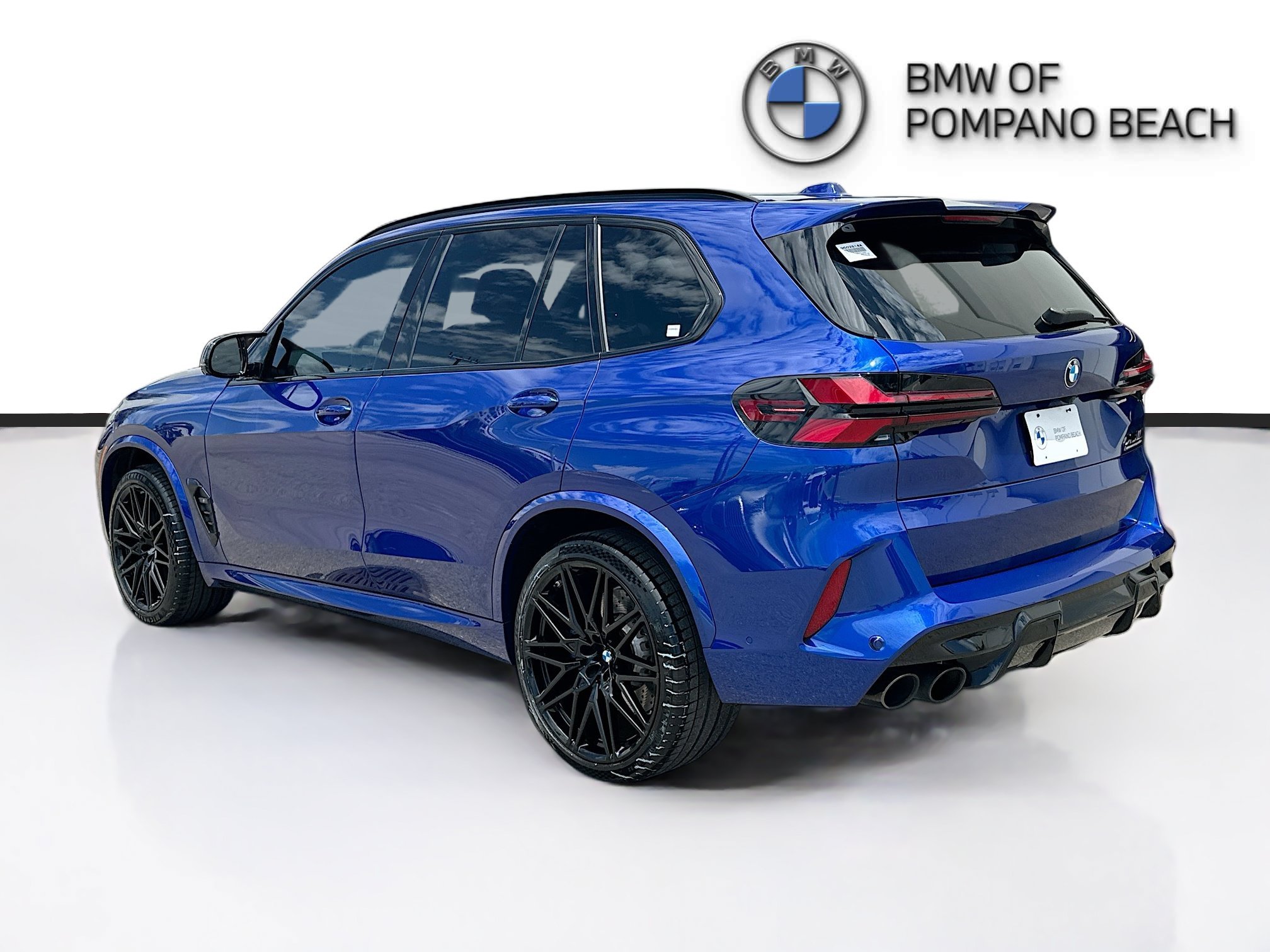Used 2024 Marina Bay Blue Metallic BMW Competition image 5