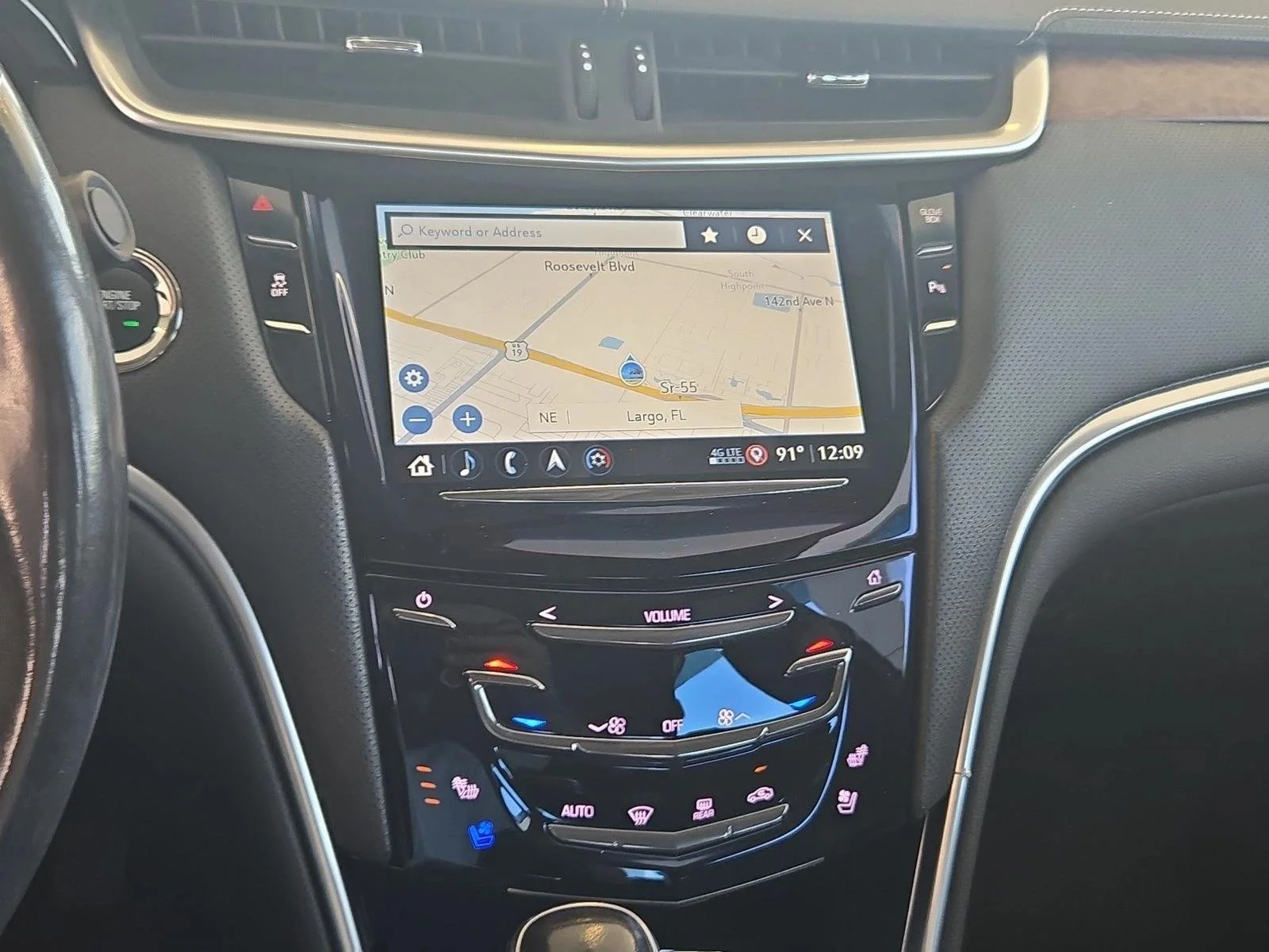Used 2018 Stone Gray Metallic Cadillac Luxury image 14