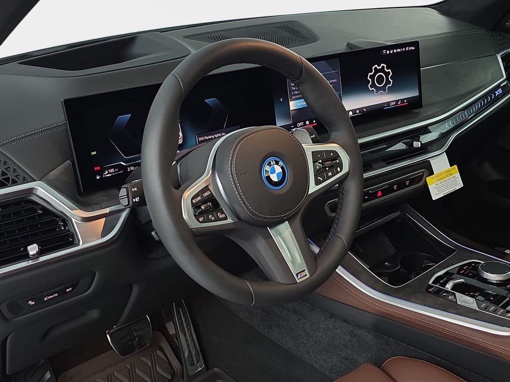 2026 BMW X5 50e - Photo 16