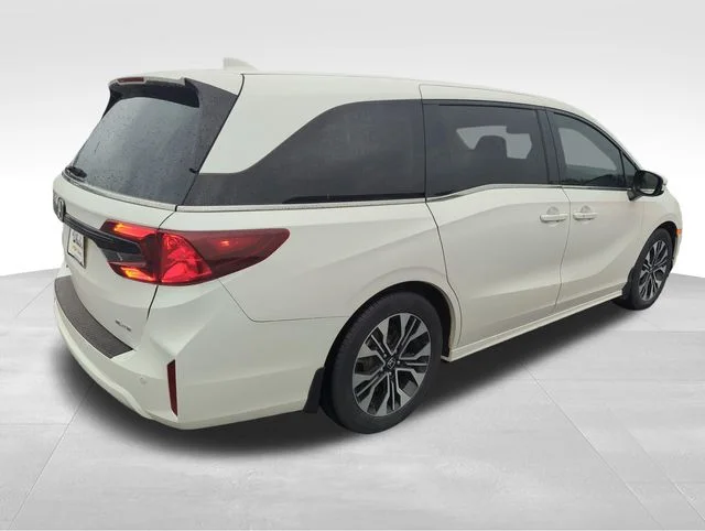 Used 2025 White Honda Elite image 5