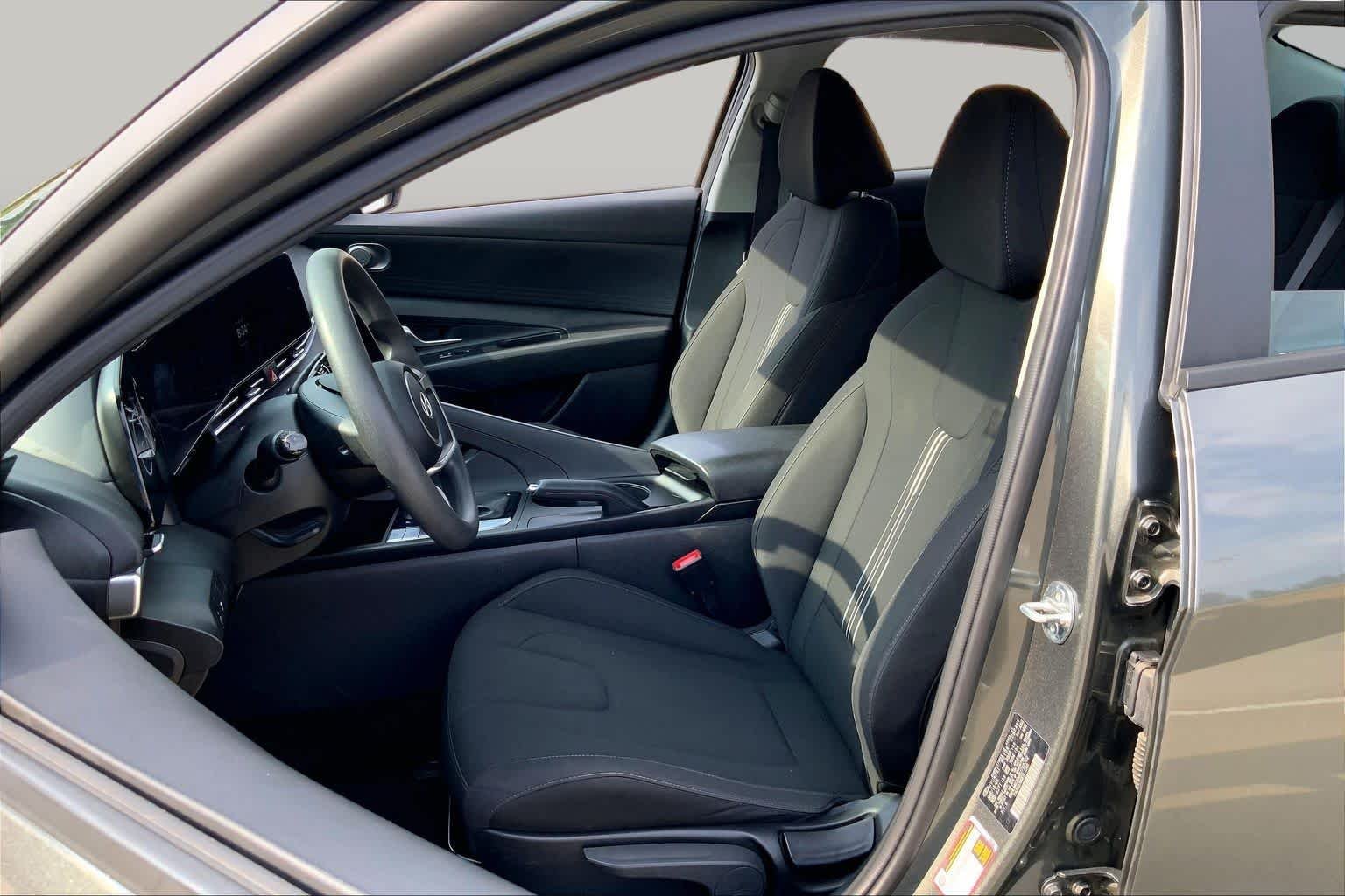 Pre-Owned 2024 Hyundai Elantra SEL
