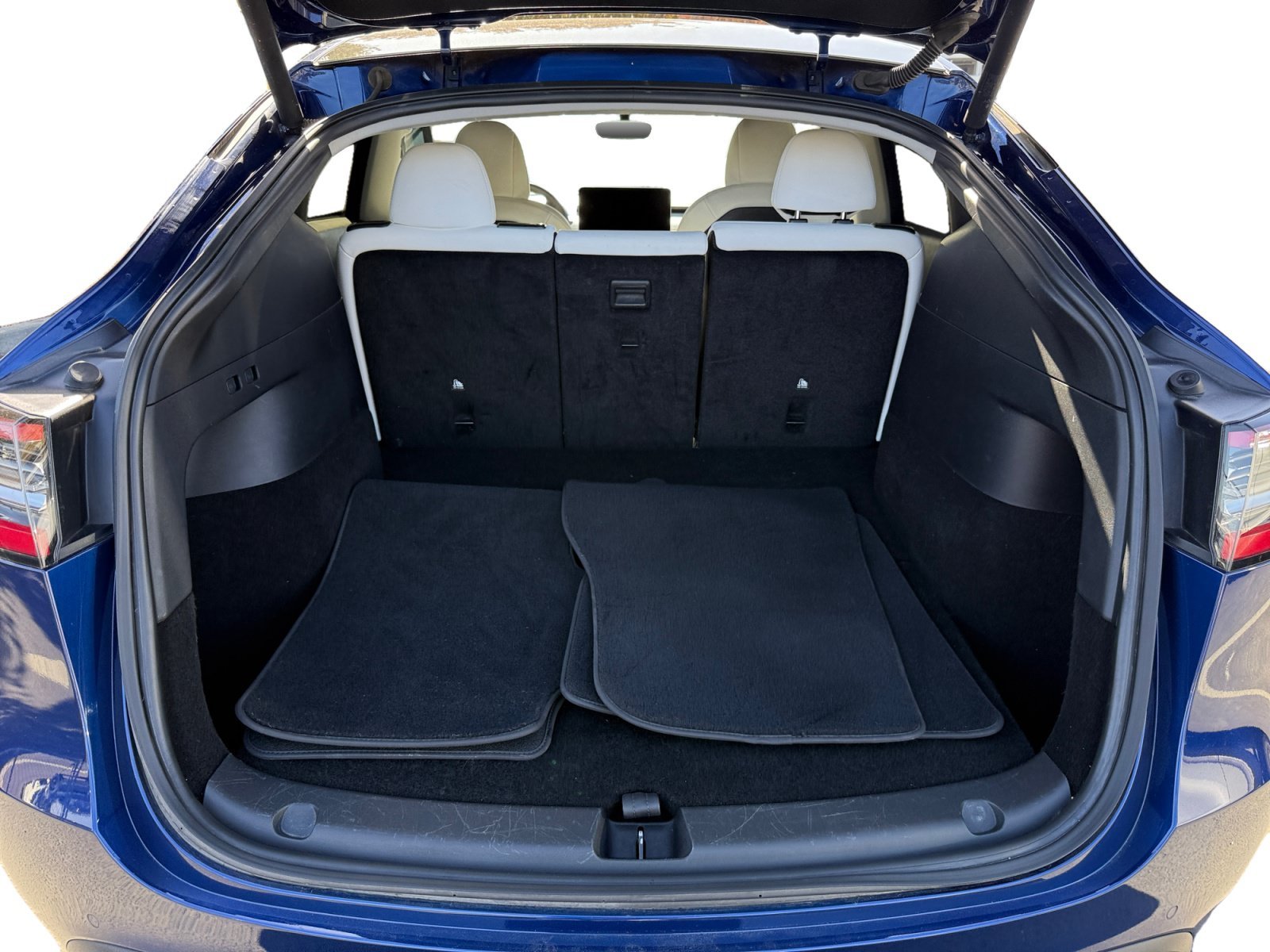 Used 2021 Deep Blue Metallic Tesla Long Range image 17