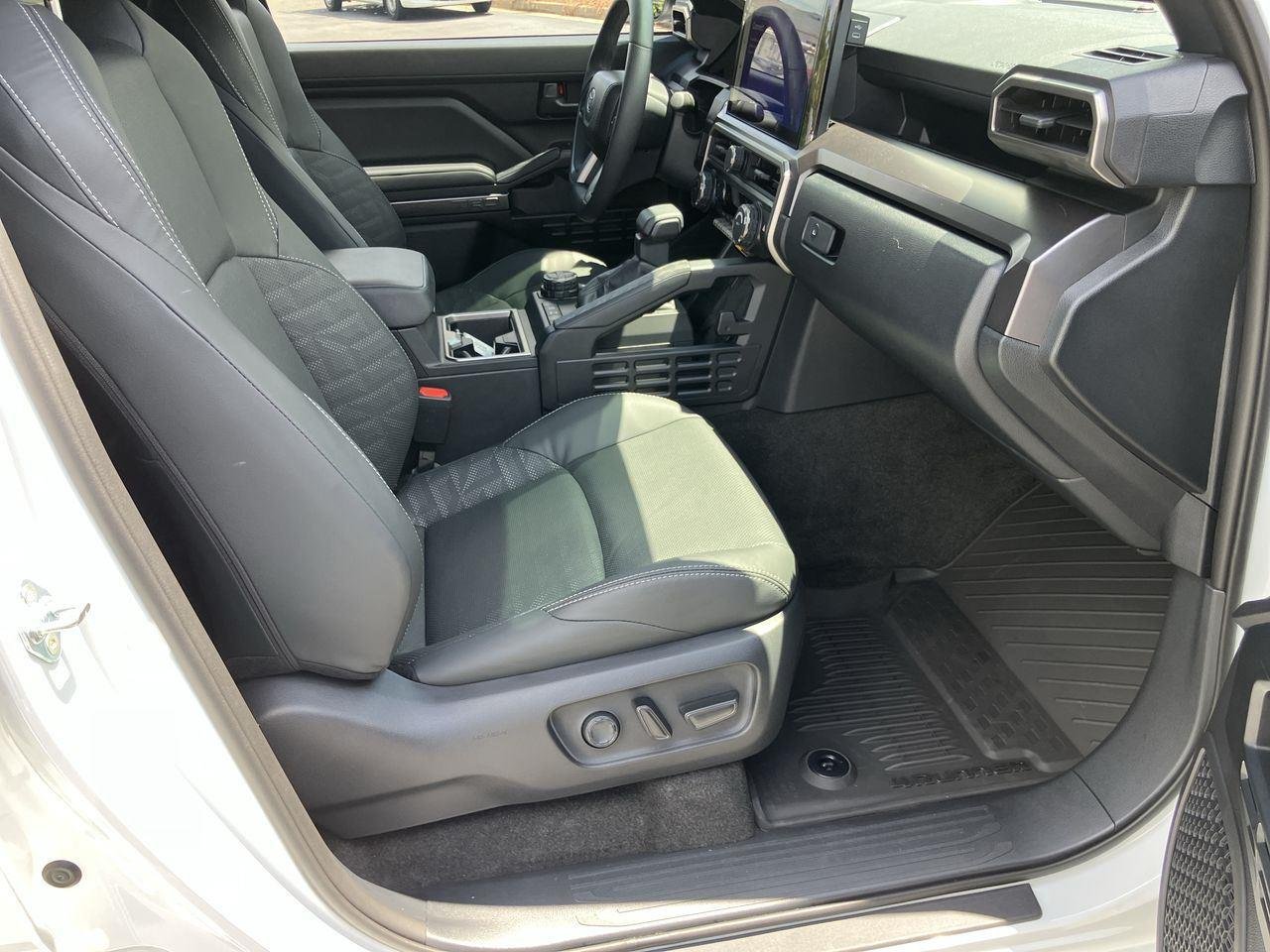 Used 2026 White (Ice Cap) Toyota TRD Off Road Premium image 36