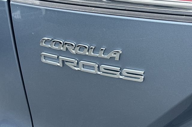 Certified Used 2025  Toyota LE image 32