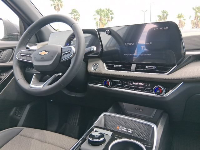 2027 Chevrolet Equinox LT - Photo 12
