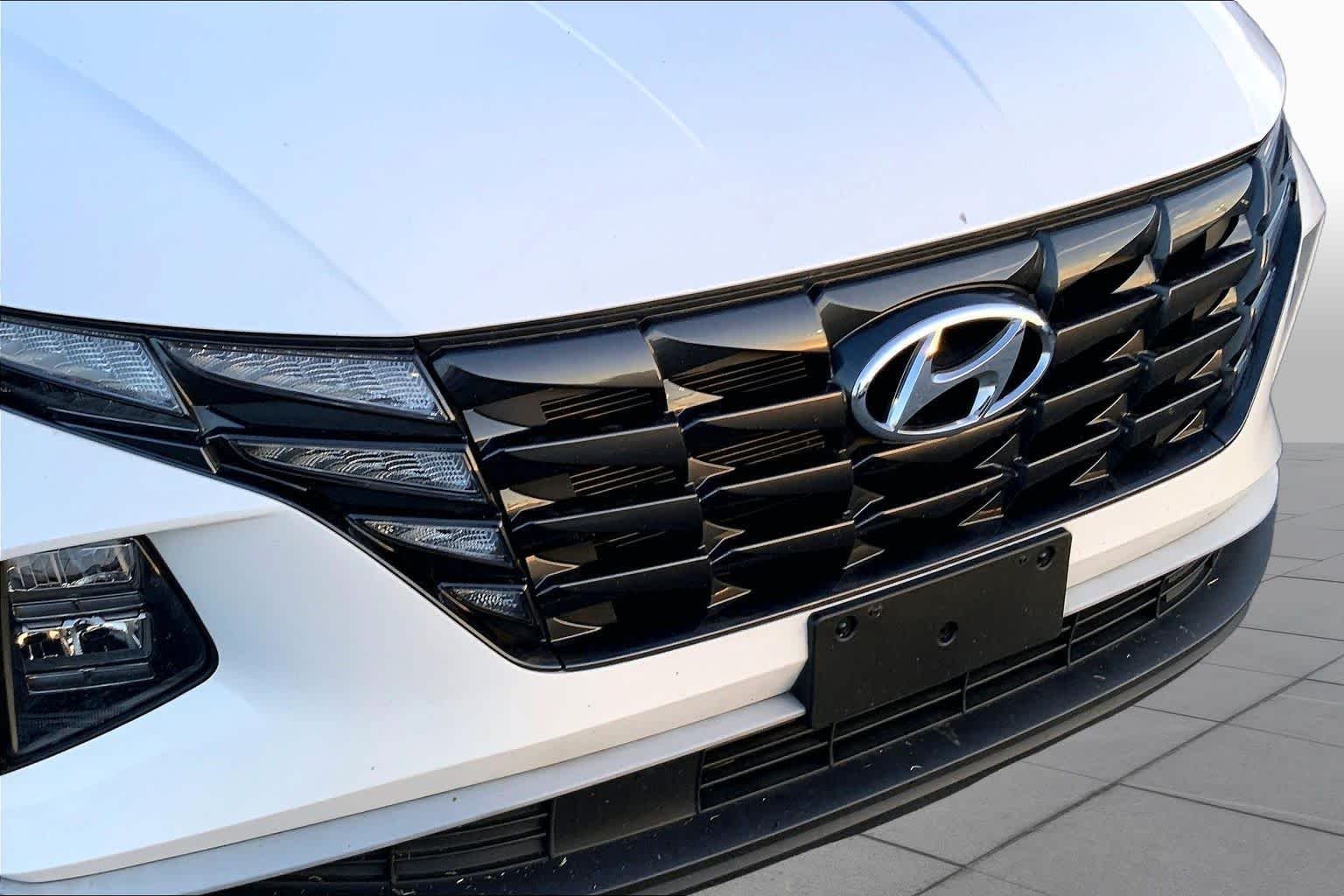 Used 2023 Serenity White Pearl Hyundai SEL image 53