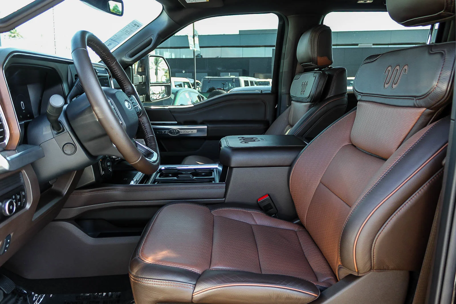 New 2025 Agate Black Metallic Ford F-350® King Ranch® image 18