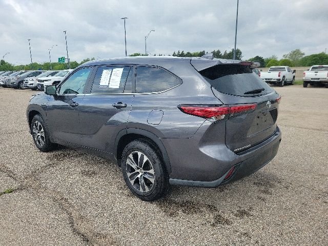 Used 2023 Magnetic Gray Metallic Toyota XLE image 24