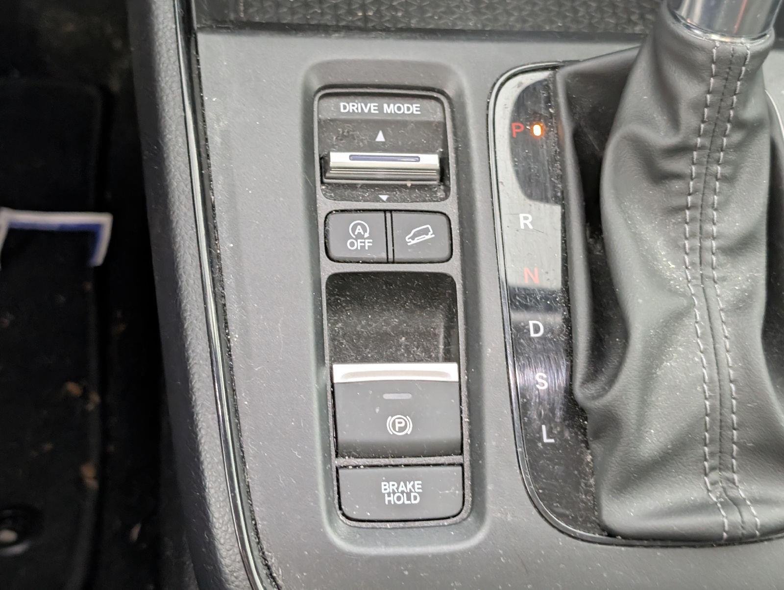 2024 Honda CR-V LX - Photo 25