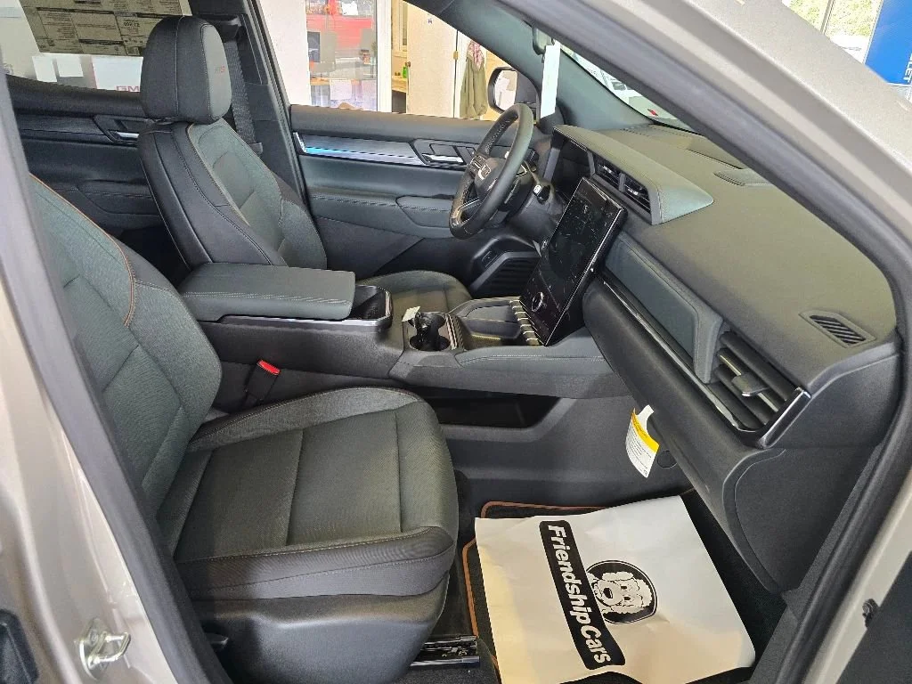 2026 GMC Terrain AT4 - Photo 13
