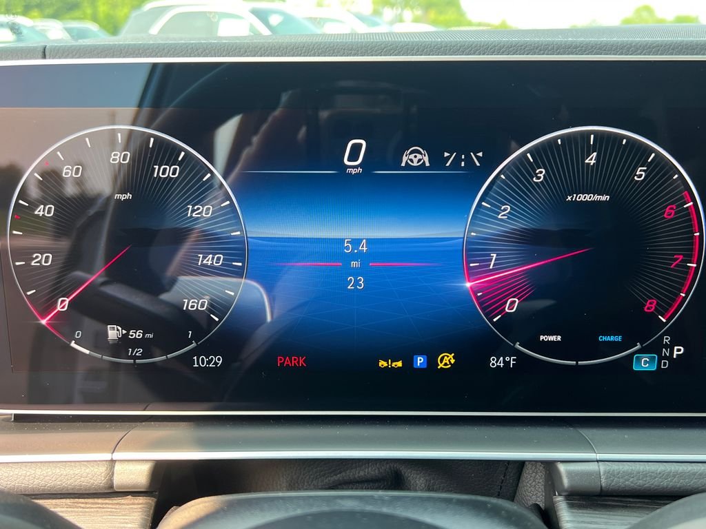 New 2026 MANUFAKTUR Moonlight White Metallic Mercedes-Benz GLS 450 image 17