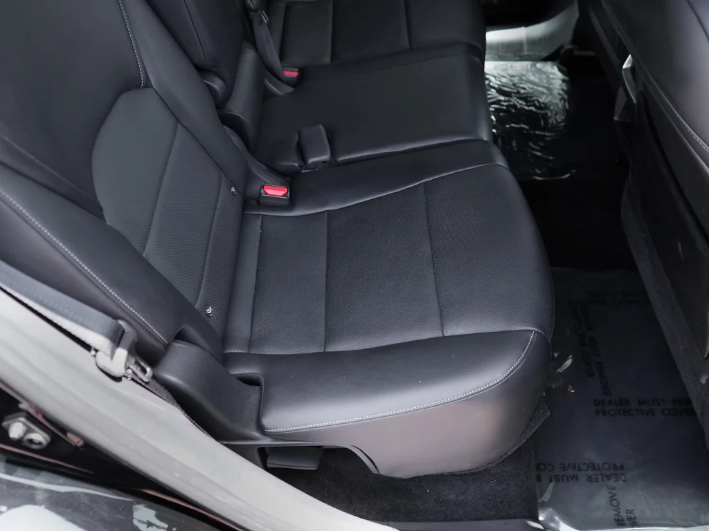 Used 2024 Black Obsidian INFINITI LUXE image 30