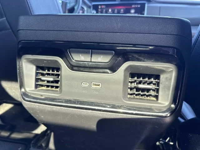 Used 2025 Silver GMC AT4 image 34