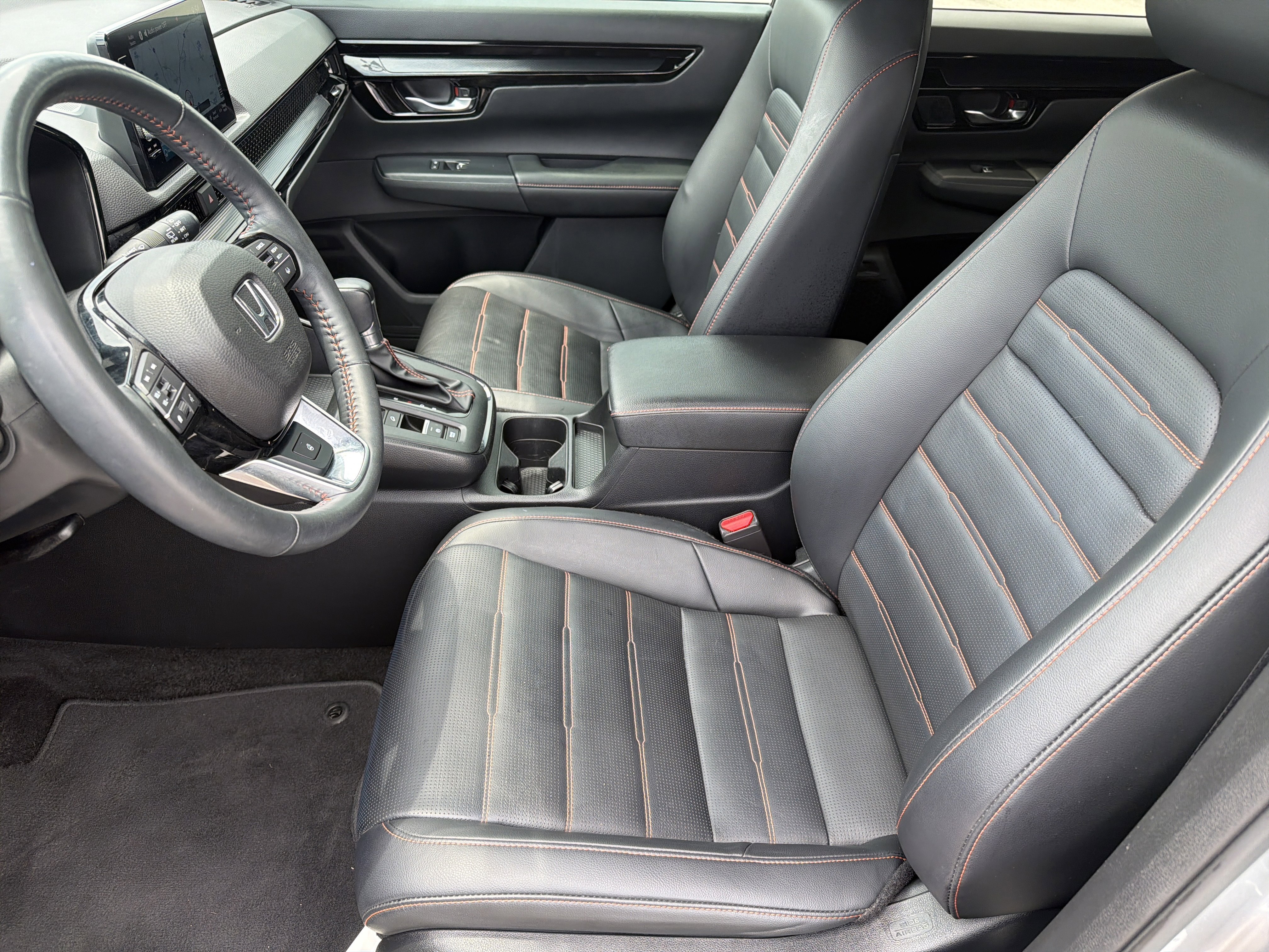 Used 2023 Lunar Silver Metallic Honda Sport Touring image 10