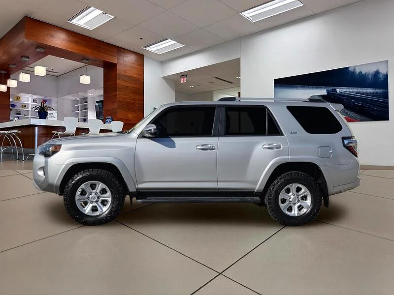Used 2021 Classic Silver Metallic TOYOTA SR5 PREMIUM 4WD image 2