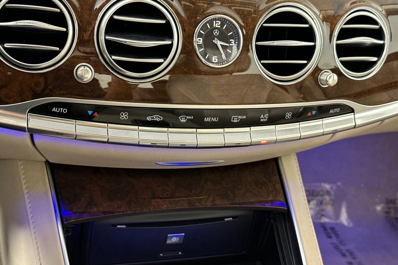 Used 2015 Lunar Blue Metallic Mercedes-Benz S 550 image 19