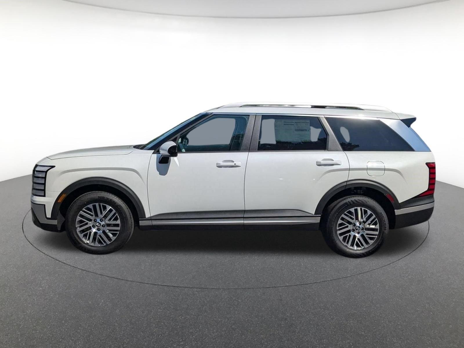 New 2027 Creamy White Pearl Hyundai SEL 7P image 7