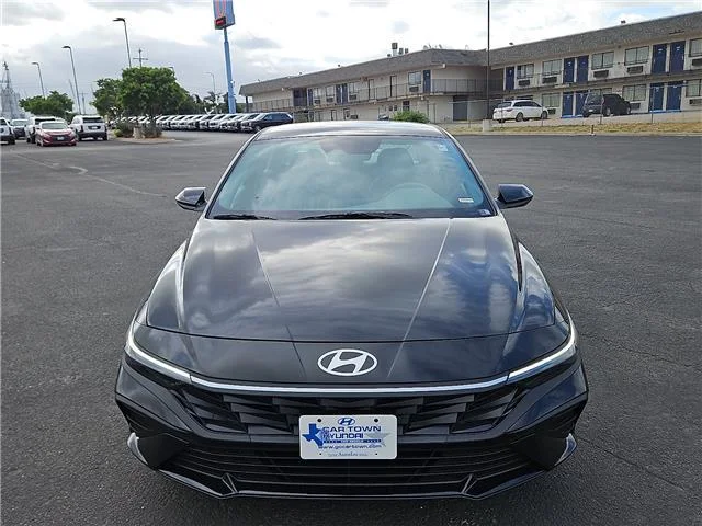 New 2026 Abyss Black Hyundai SEL Sport image 8