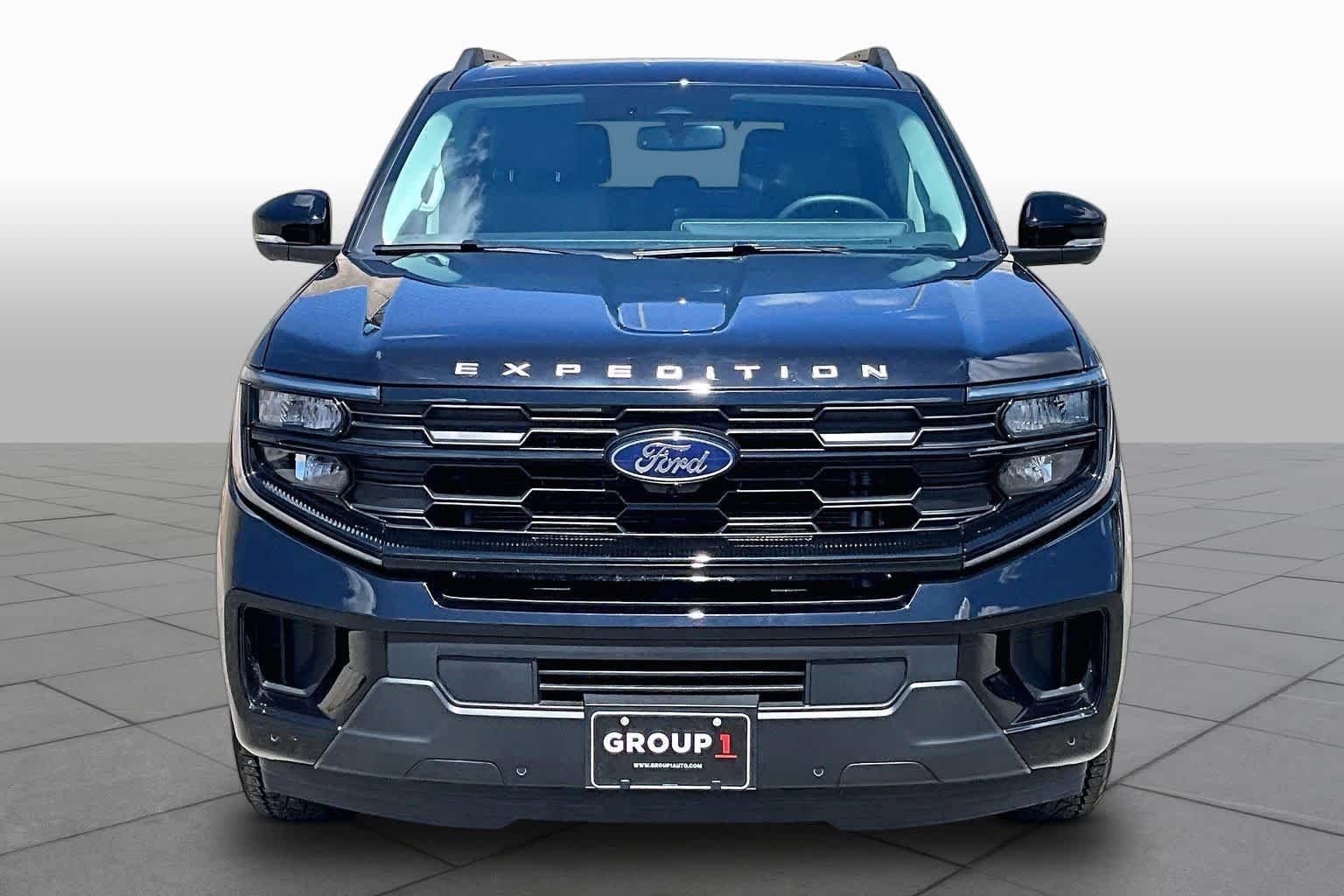 Pre-Owned 2025 Ford Expedition Active