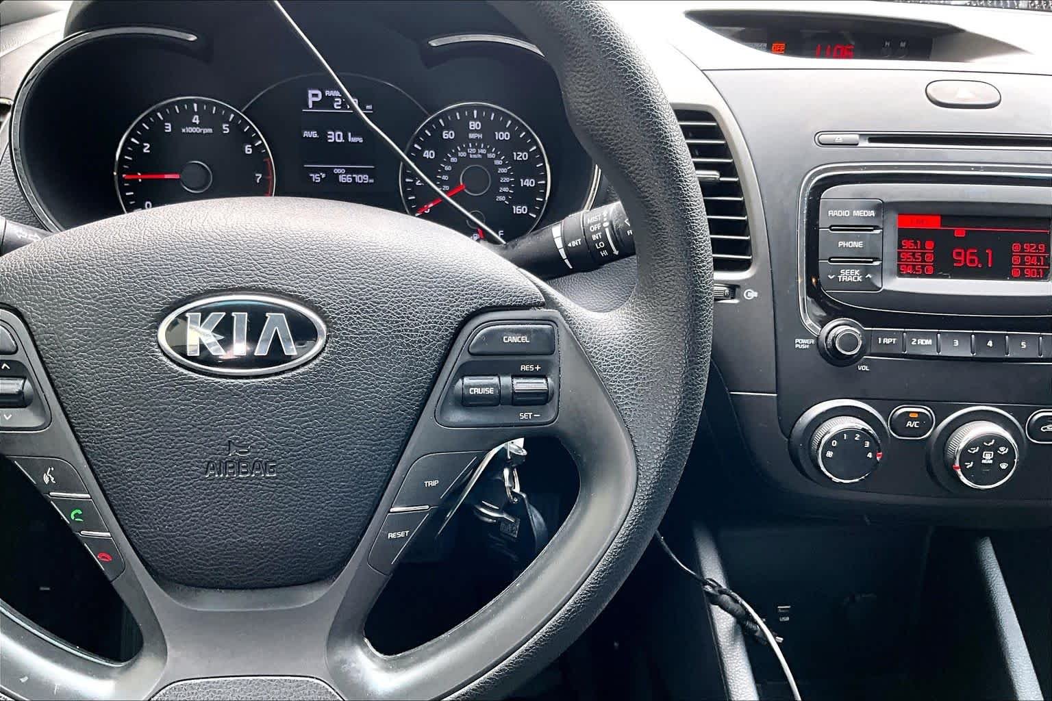 Used 2018 Garnet Red Kia LX image 24
