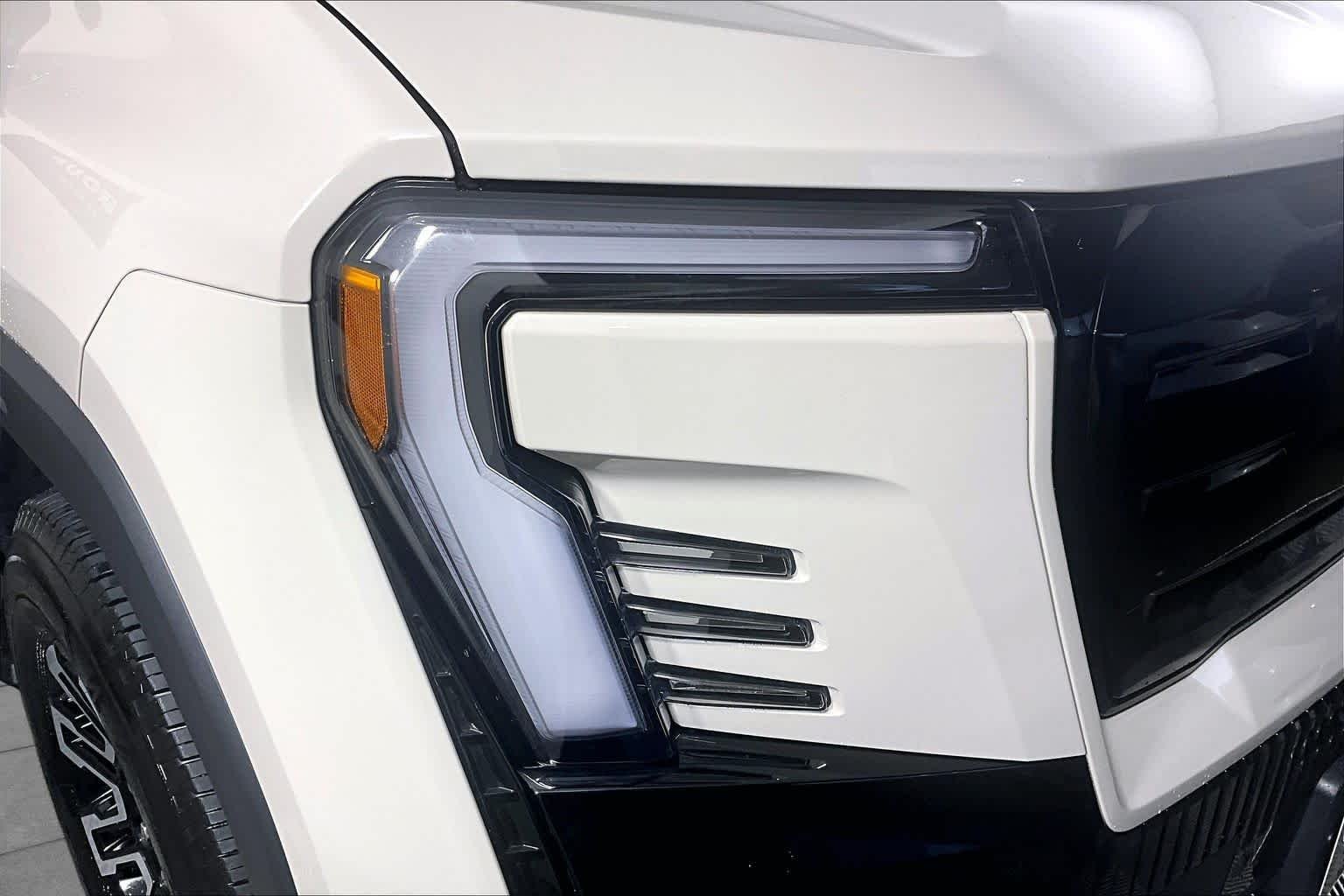 Used 2026 Coastal Dune GMC Elevation Standard Range image 26