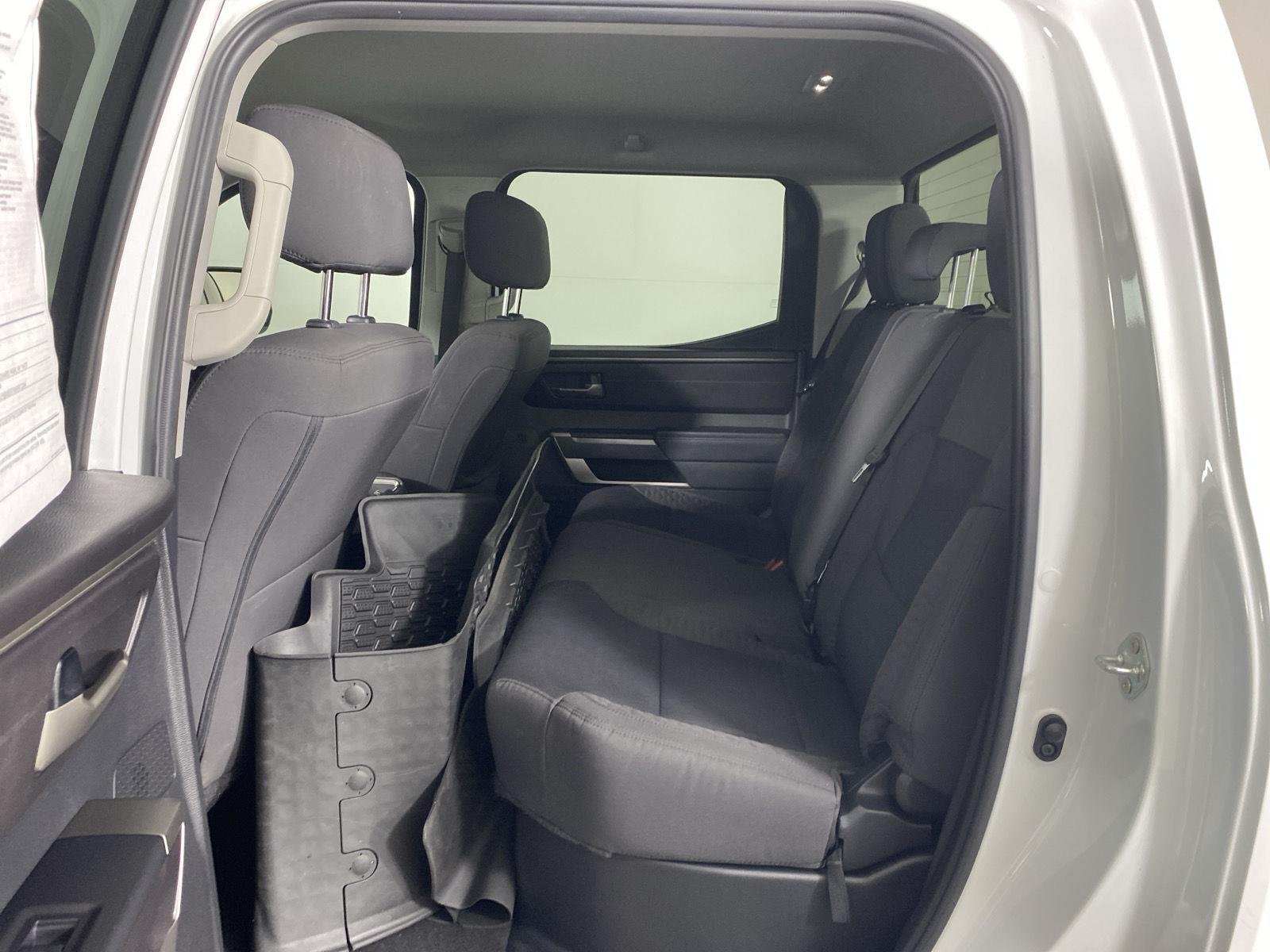 Used 2022 White Toyota SR5 image 29