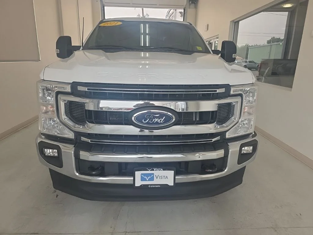 Used 2021 Oxford White Ford XLT image 2