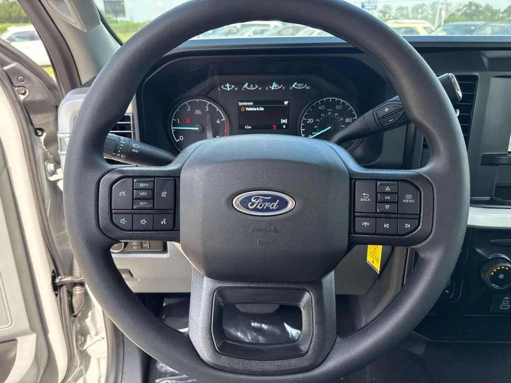 2026 Ford F-250 Super Duty XL - Photo 10