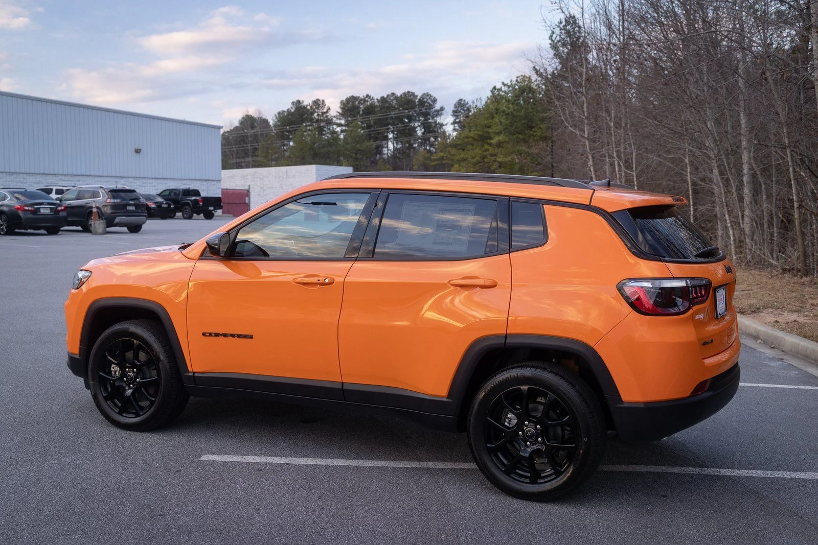 New 2026 Joose Exterior Paint Jeep Latitude image 7