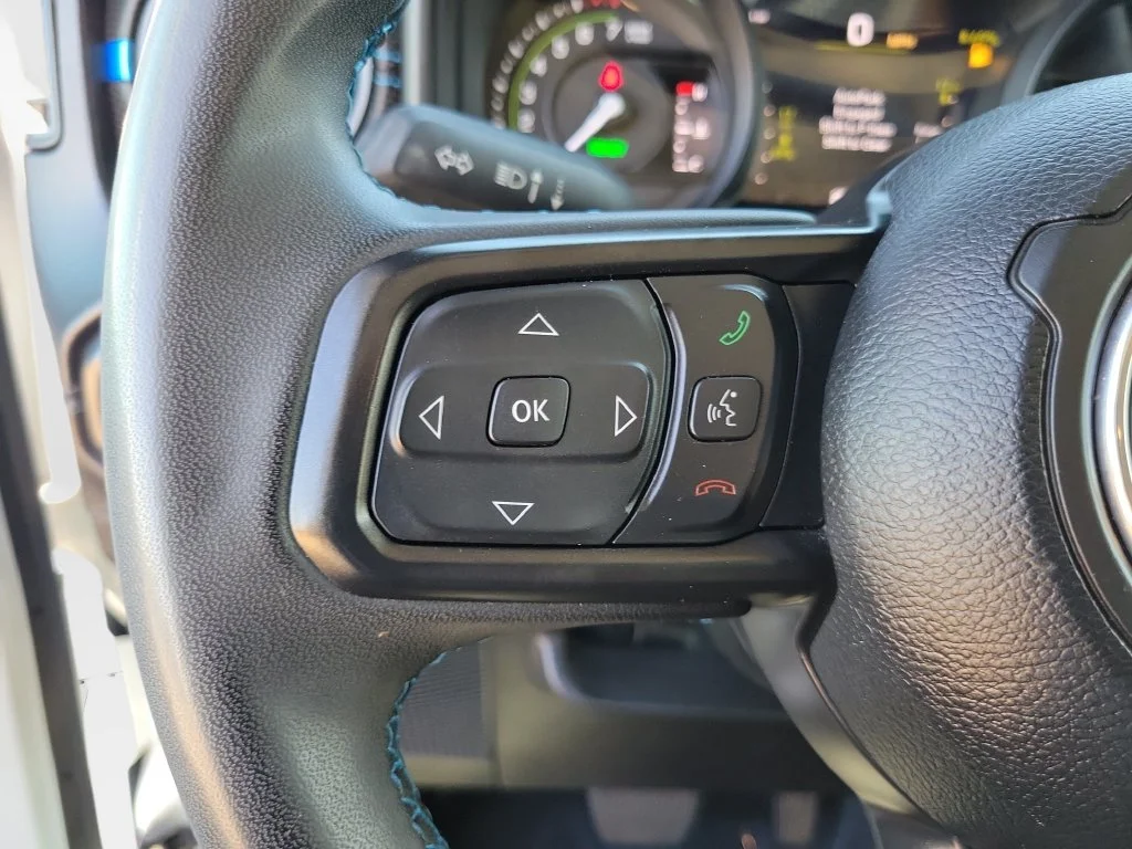 Used 2024 White Jeep Rubicon 4xe image 26