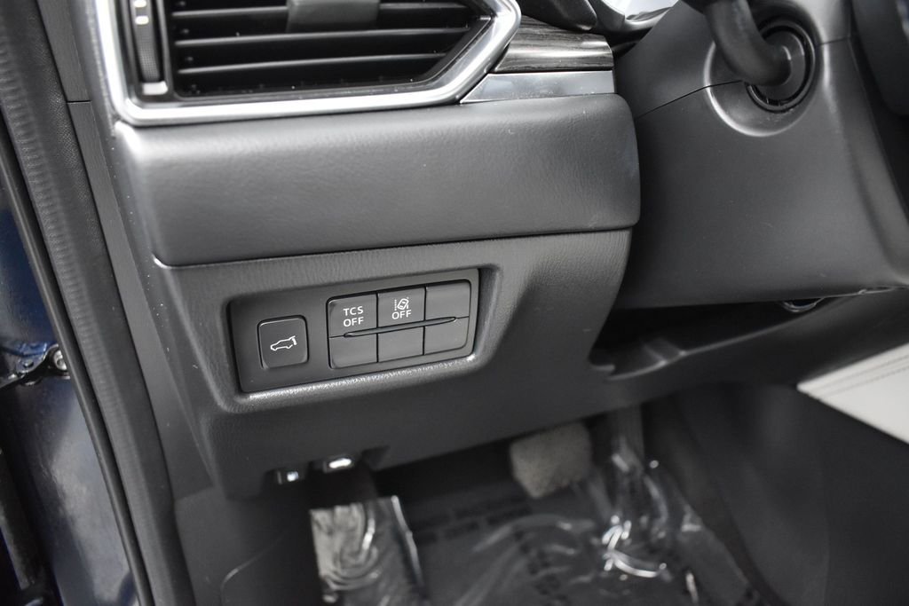 Used 2018 Blue Mazda Grand Touring image 7
