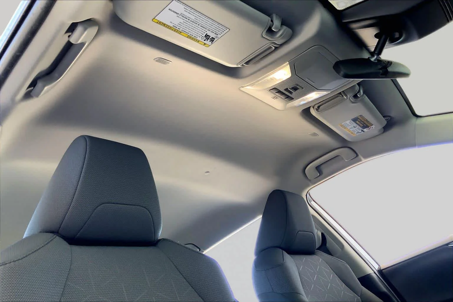 Used 2025 Silver Sky Metallic Toyota XLE image 13