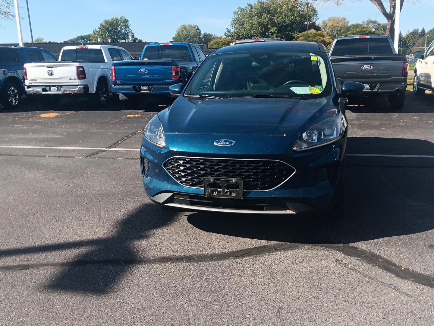 Used 2020 Dark Persian Green Ford SE image 11