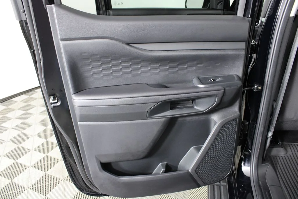 2025 Ford Ranger XL - Photo 11