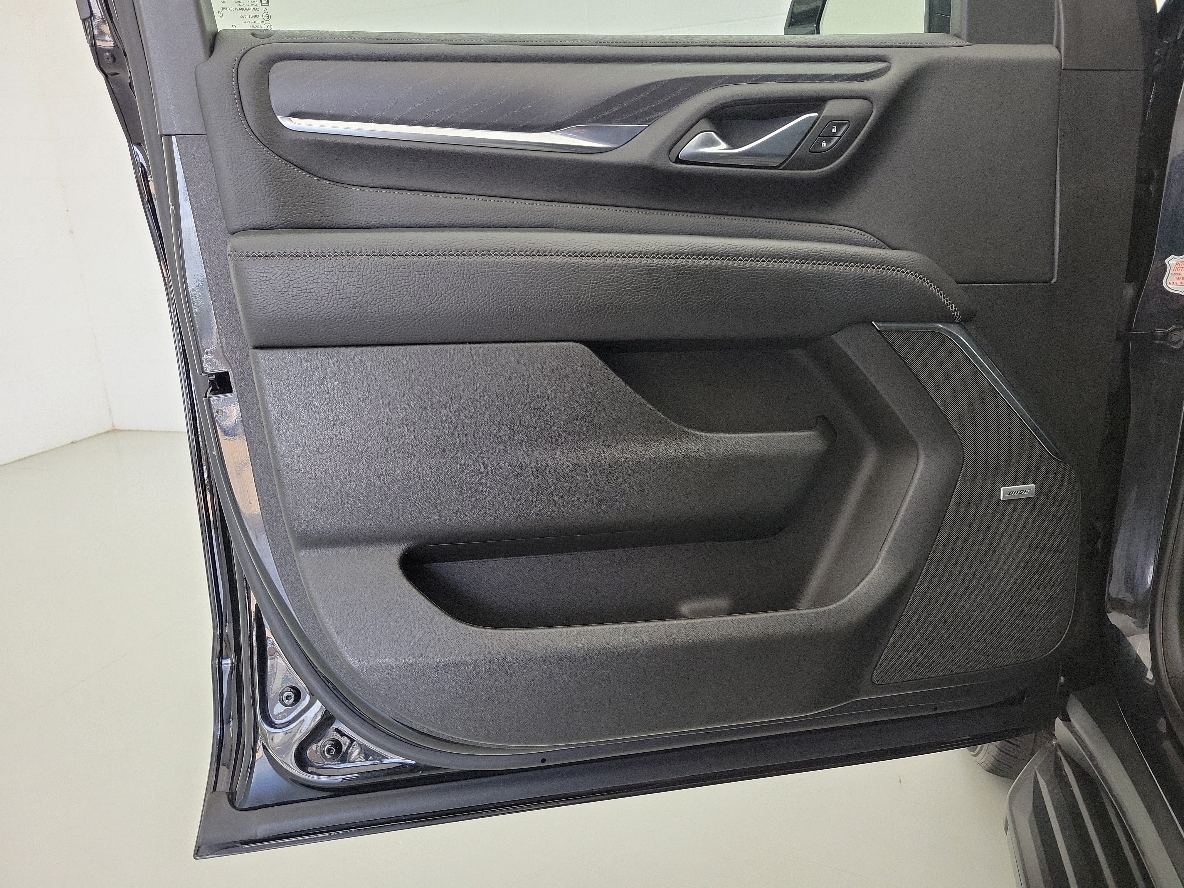 Used 2023 Onyx Black GMC Denali image 22