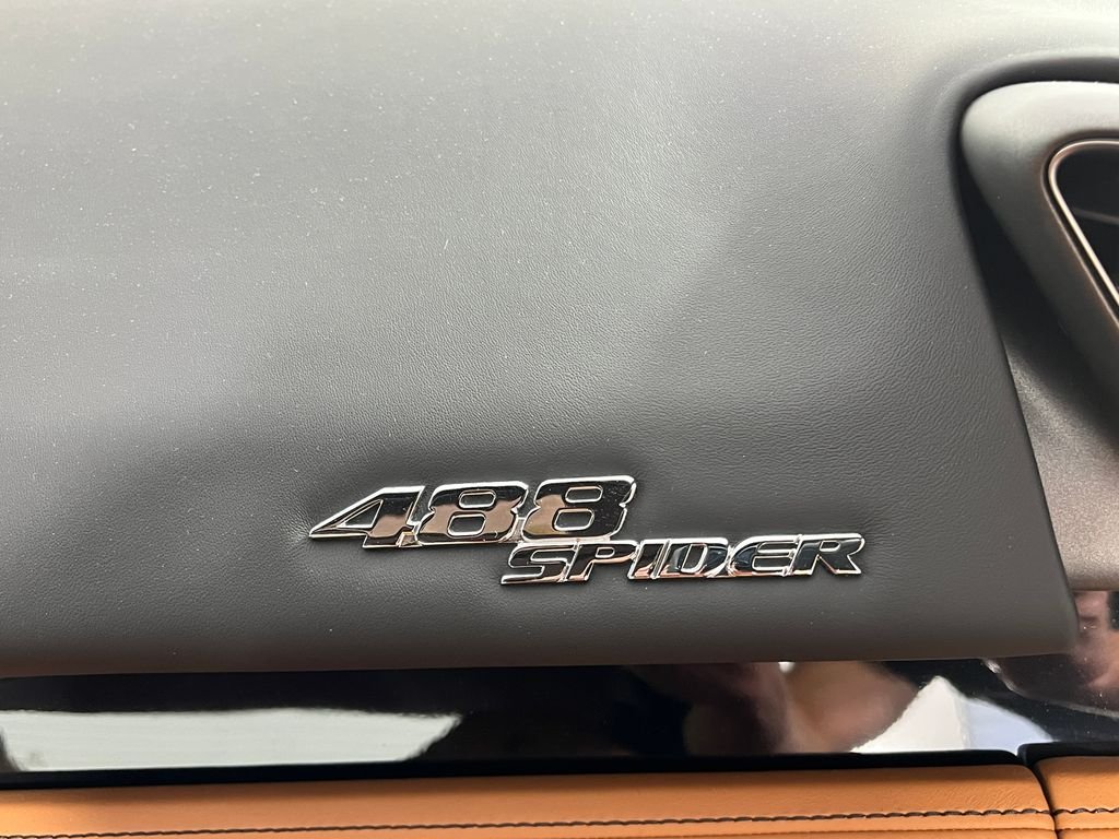 Used 2019 Red Ferrari Base image 32