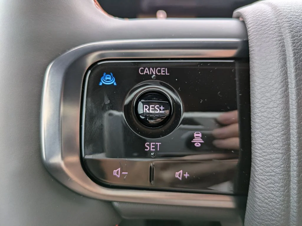 2026 Nissan Armada PRO-4X - Photo 24